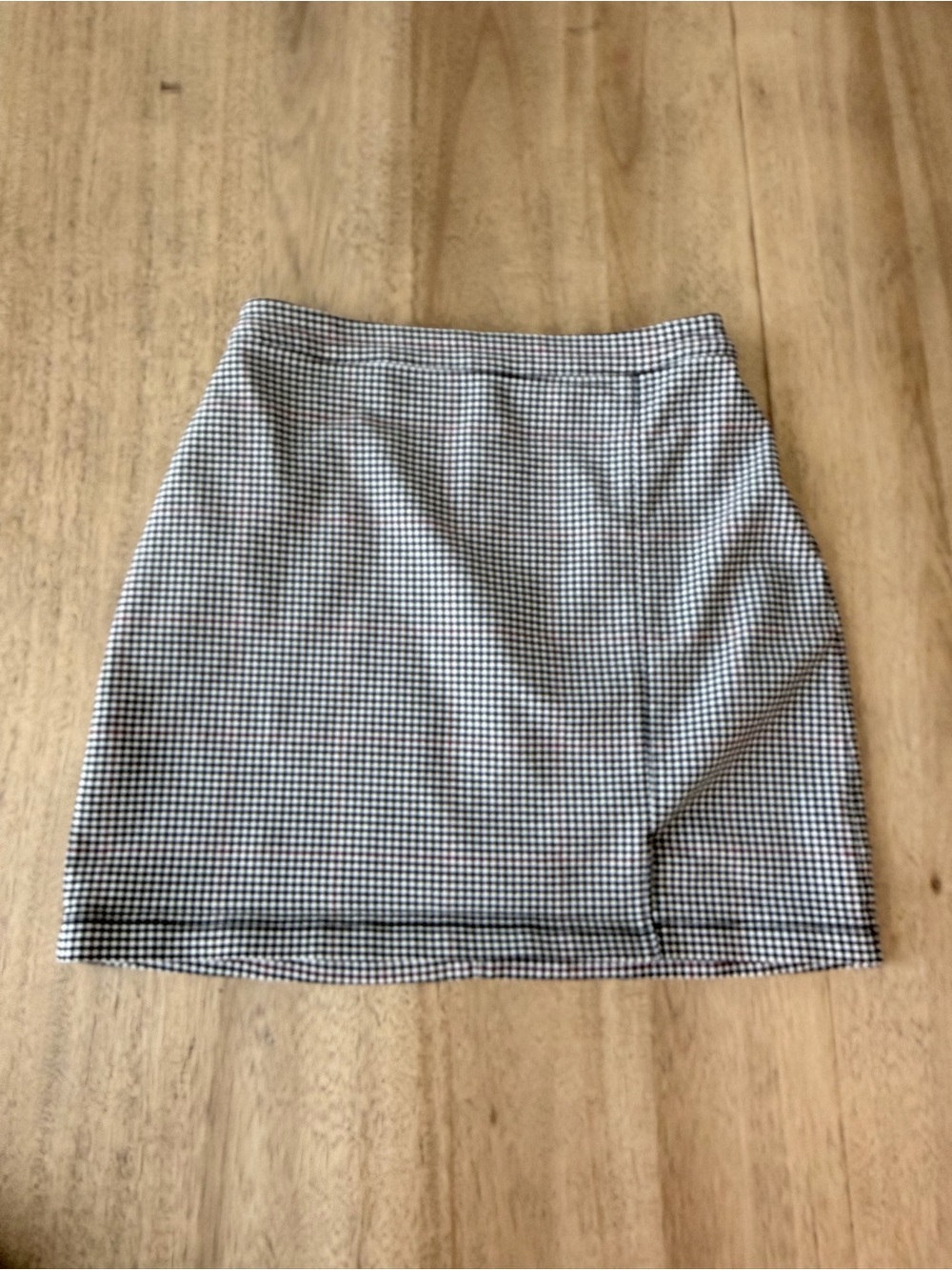 Hollister Black & White Gingham Mini Skirt